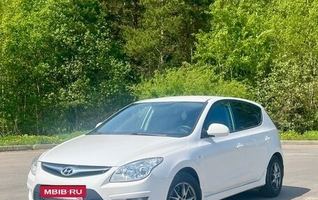 Hyundai i30 I, 2011 год, 630 000 рублей, 3 фотография