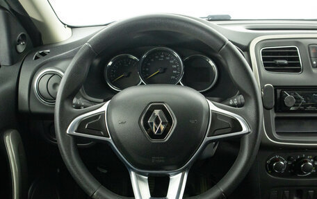 Renault Logan II, 2018 год, 879 000 рублей, 14 фотография