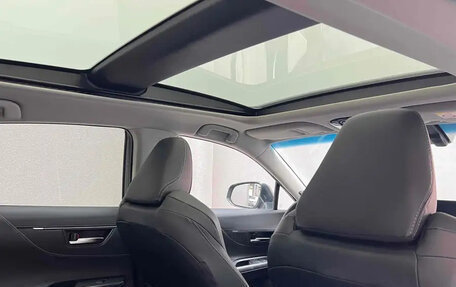 Toyota Harrier, 2023 год, 2 640 333 рублей, 10 фотография
