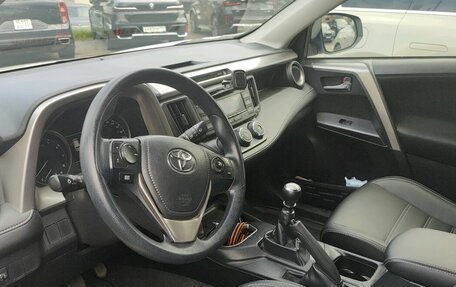 Toyota RAV4, 2016 год, 1 620 000 рублей, 7 фотография
