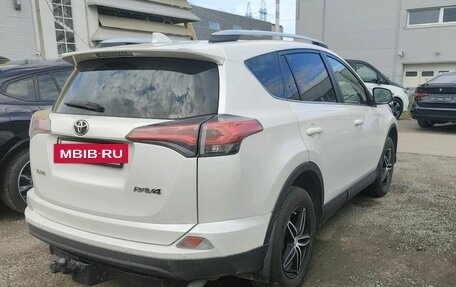 Toyota RAV4, 2016 год, 1 620 000 рублей, 8 фотография
