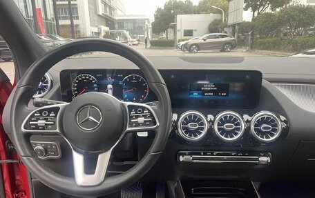 Mercedes-Benz GLA, 2022 год, 2 150 000 рублей, 11 фотография