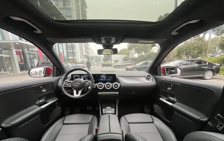 Mercedes-Benz GLA, 2022 год, 2 150 000 рублей, 10 фотография