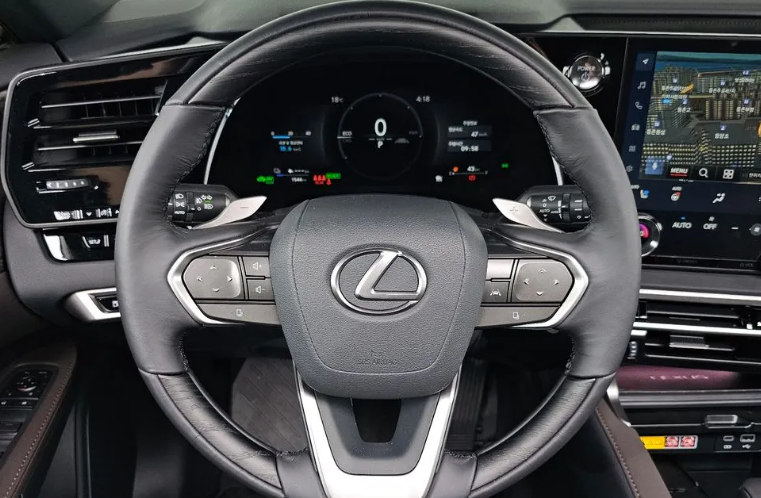 Lexus RX IV рестайлинг, 2024 год, 9 910 000 рублей, 13 фотография