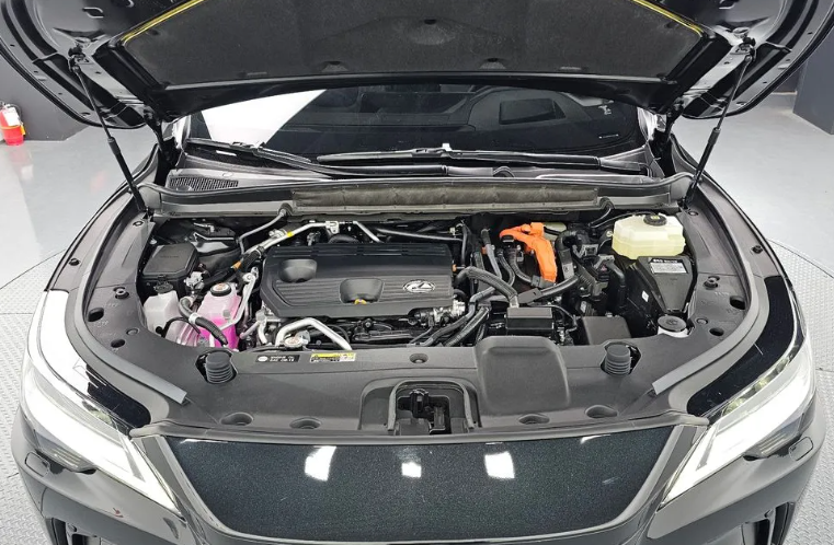 Lexus RX IV рестайлинг, 2024 год, 9 910 000 рублей, 6 фотография