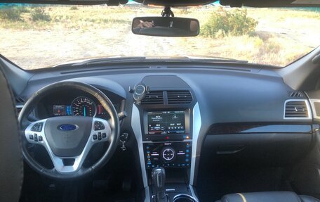 Ford Explorer VI, 2013 год, 2 500 000 рублей, 4 фотография