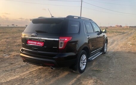 Ford Explorer VI, 2013 год, 2 500 000 рублей, 2 фотография