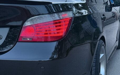 BMW 5 серия, 2004 год, 1 250 000 рублей, 10 фотография