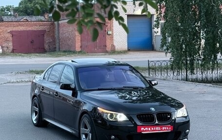 BMW 5 серия, 2004 год, 1 250 000 рублей, 4 фотография