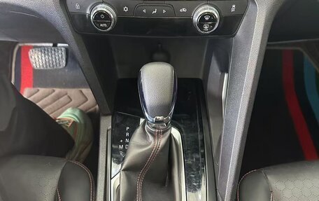 Chevrolet Orlando, 2022 год, 1 275 000 рублей, 10 фотография