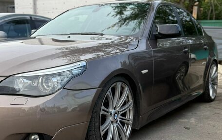 BMW 5 серия, 2004 год, 980 000 рублей, 4 фотография
