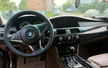 BMW 5 серия, 2004 год, 980 000 рублей, 9 фотография