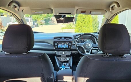 Nissan Leaf II, 2019 год, 2 249 000 рублей, 23 фотография