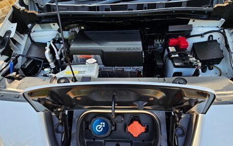Nissan Leaf II, 2019 год, 2 249 000 рублей, 26 фотография