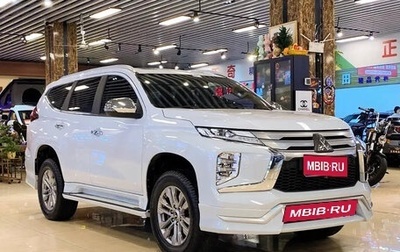 Mitsubishi Pajero Sport III рестайлинг, 2022 год, 2 700 000 рублей, 1 фотография