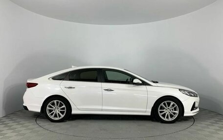 Hyundai Sonata VII, 2019 год, 2 020 000 рублей, 13 фотография