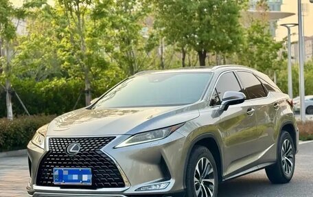Lexus RX IV рестайлинг, 2021 год, 3 700 000 рублей, 3 фотография