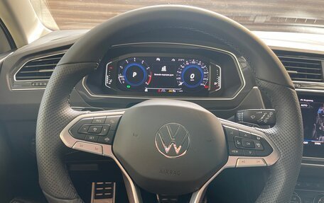 Volkswagen Tiguan II, 2020 год, 3 100 000 рублей, 2 фотография