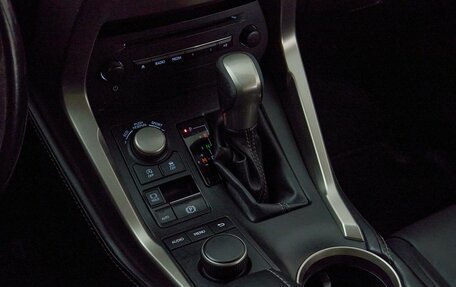 Lexus NX I, 2015 год, 2 745 000 рублей, 15 фотография