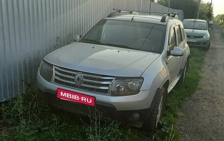 Renault Duster I рестайлинг, 2012 год, 1 000 000 рублей, 1 фотография