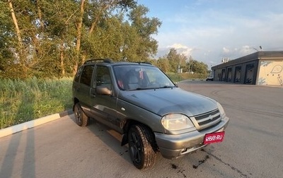 Chevrolet Niva I рестайлинг, 2004 год, 380 000 рублей, 1 фотография