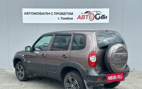 Chevrolet Niva I рестайлинг, 2018 год, 725 000 рублей, 5 фотография