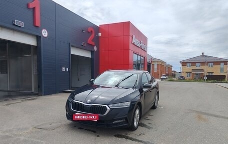 Skoda Octavia IV, 2021 год, 1 800 000 рублей, 2 фотография