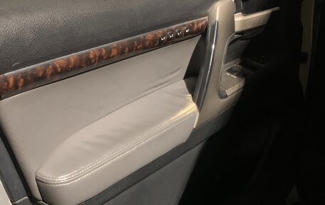 Toyota Land Cruiser 200, 2008 год, 2 090 000 рублей, 6 фотография