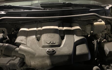 Toyota Land Cruiser 200, 2008 год, 2 090 000 рублей, 11 фотография