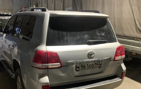 Toyota Land Cruiser 200, 2008 год, 2 090 000 рублей, 2 фотография