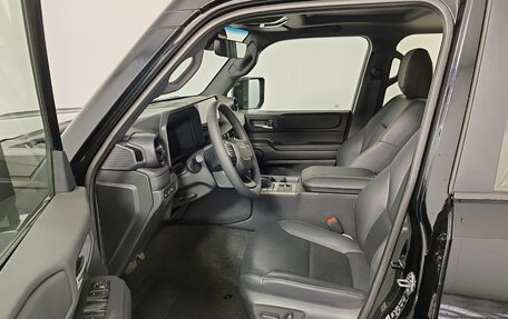 Toyota Land Cruiser Prado, 2024 год, 12 290 000 рублей, 16 фотография