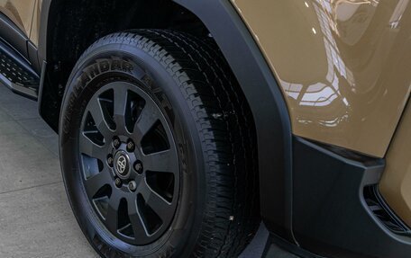 Toyota Land Cruiser Prado, 2024 год, 10 690 000 рублей, 8 фотография