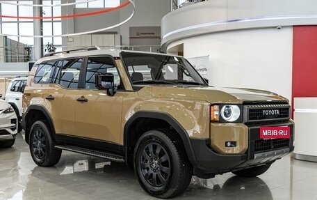 Toyota Land Cruiser Prado, 2024 год, 10 690 000 рублей, 3 фотография