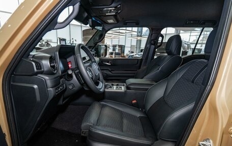 Toyota Land Cruiser Prado, 2024 год, 10 690 000 рублей, 13 фотография