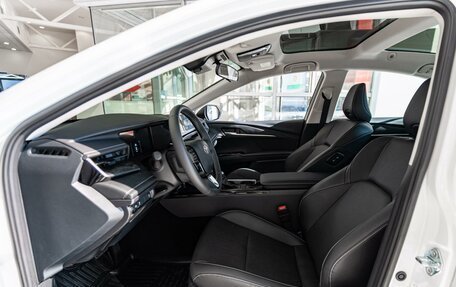 Toyota Camry, 2024 год, 4 690 000 рублей, 11 фотография