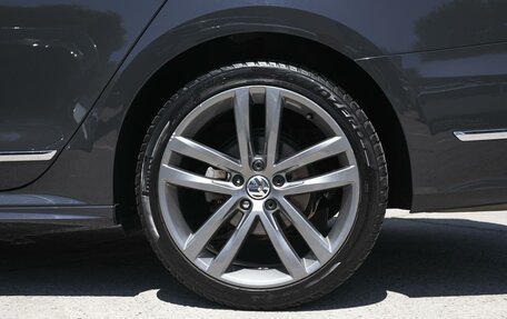 Volkswagen Passat B8 рестайлинг, 2017 год, 1 799 000 рублей, 6 фотография