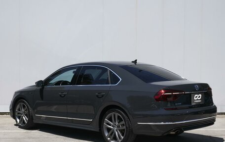 Volkswagen Passat B8 рестайлинг, 2017 год, 1 799 000 рублей, 2 фотография