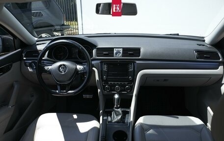 Volkswagen Passat B8 рестайлинг, 2017 год, 1 799 000 рублей, 8 фотография