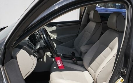Volkswagen Passat B8 рестайлинг, 2017 год, 1 799 000 рублей, 12 фотография