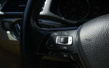 Volkswagen Passat B8 рестайлинг, 2017 год, 1 799 000 рублей, 22 фотография