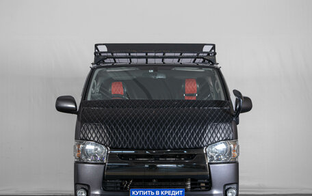 Toyota HiAce H200, 2016 год, 3 599 000 рублей, 2 фотография
