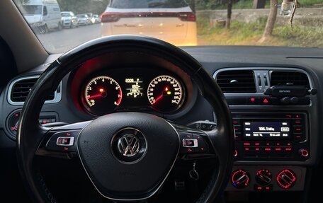 Volkswagen Polo VI (EU Market), 2016 год, 1 390 000 рублей, 14 фотография