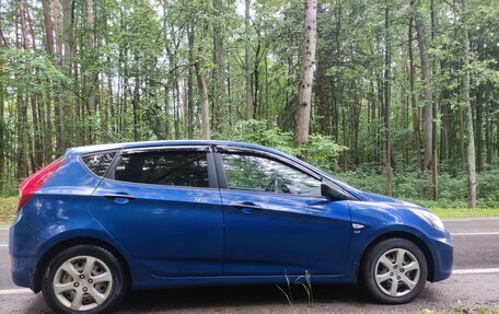 Hyundai Solaris II рестайлинг, 2013 год, 750 000 рублей, 3 фотография