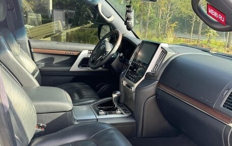 Toyota Land Cruiser 200, 2019 год, 7 250 000 рублей, 4 фотография