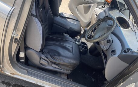 Toyota Vitz, 1999 год, 300 000 рублей, 7 фотография