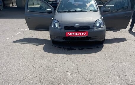Toyota Vitz, 1999 год, 300 000 рублей, 10 фотография
