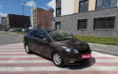 KIA Rio III рестайлинг, 2016 год, 860 000 рублей, 2 фотография