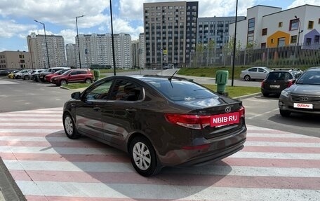 KIA Rio III рестайлинг, 2016 год, 860 000 рублей, 5 фотография