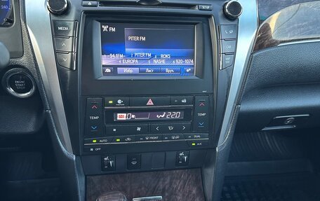 Toyota Camry, 2017 год, 2 100 000 рублей, 7 фотография
