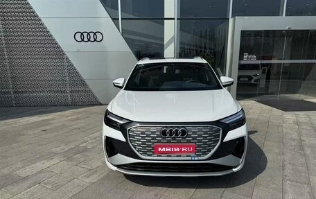 Audi Q4 e-tron, 2024 год, 3 199 000 рублей, 1 фотография